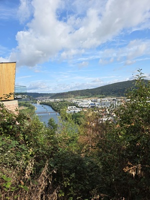 neu gebauter Aussichtsplatz ist noch gesperrt